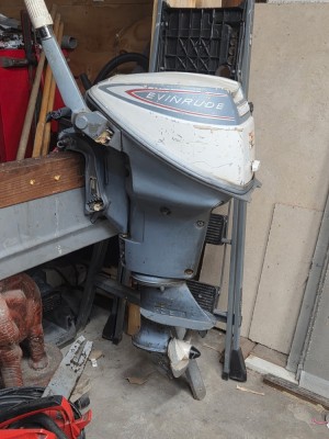 outboard boat engine
